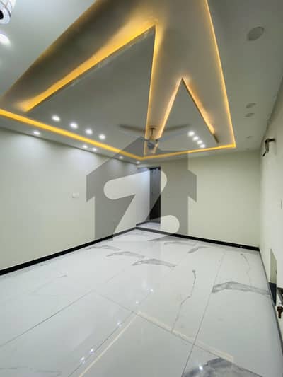 I8/4 Double Storey House Is Available For Rent In Prime