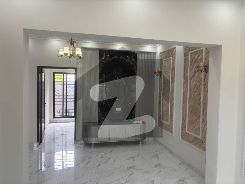 VALANCIA TOWN FIVE MARLA BRAND NEW HOUSE IS AVAILABLE FOR SALE VALANCIA TOWN FIVE MARLA BRAND NEW HOUSE IS AVAILABLE FOR SALE