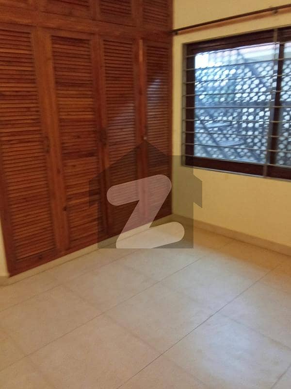 Beautiful 10 Marla 4 Bed House For Rent In F10