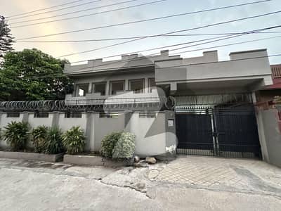 18 Marla Triple Storey House Near Ayub Park And Gt Road