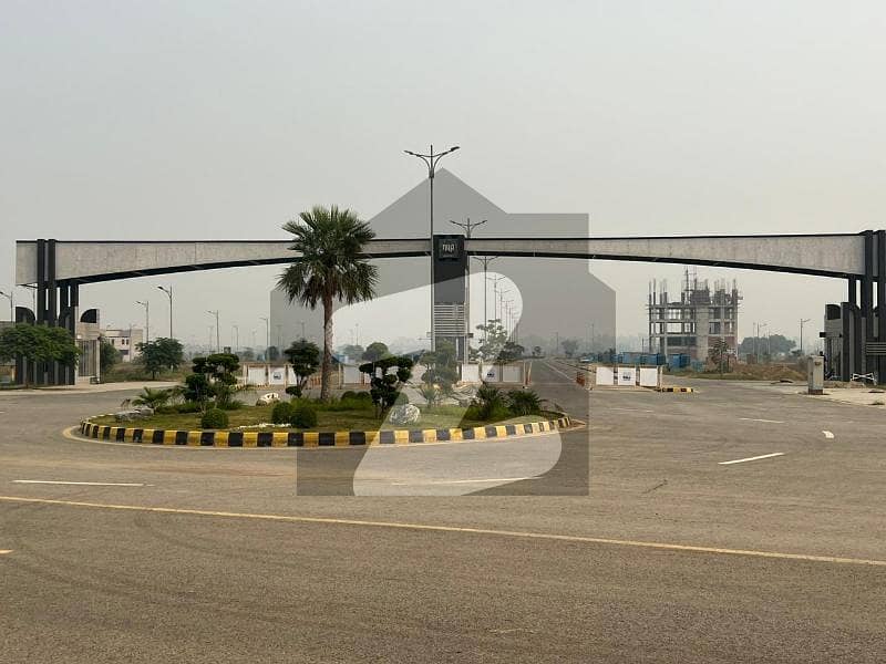 PHASE 8 BLOCK Z3 PLOT NEAR TO 432 PRICE 122 LAC