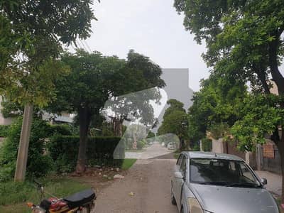 سوئی گیس سوسائٹی فیز 1 سوئی گیس ہاؤسنگ سوسائٹی,لاہور میں 14 مرلہ فارم ہاؤس 2.5 کروڑ میں برائے فروخت۔