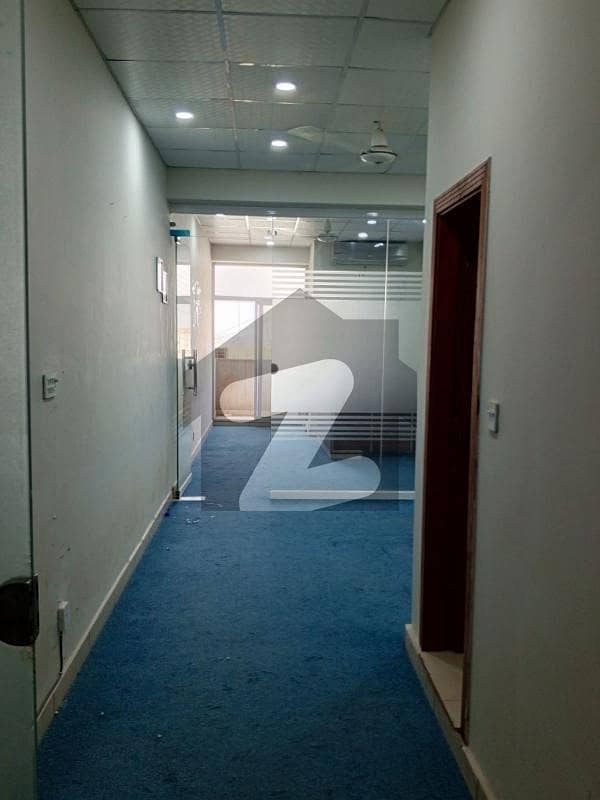 418 Sq. FT OFFICE AVAILABLE FOR SALE IN I-8 MARKAZ 418 Sq. FT OFFICE AVAILABLE FOR SALE IN I-8 MARKAZ