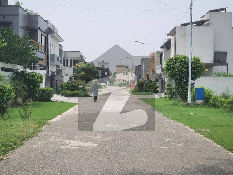 PLOT FOR SALE INVESTMENT PRICE PLOT FOR SALE INVESTMENT PRICE
