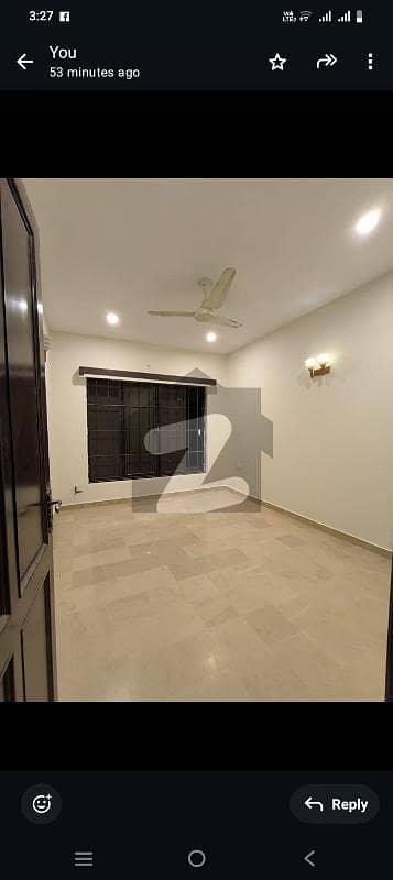 ڈی ۔ 12/4 ڈی ۔ 12,اسلام آباد میں 3 کمروں کا 1 کنال بالائی پورشن 1.5 لاکھ میں کرایہ پر دستیاب ہے۔