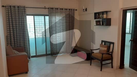 OAK TOWER, 1950 Sq,ft, 3 Bed Apartment for Sale.