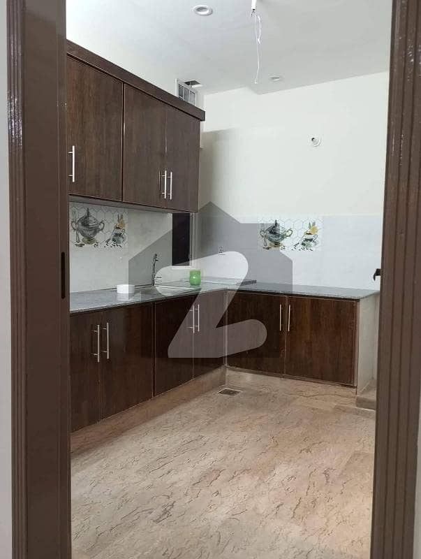 10MARLA UPPER PORTION FOR RENT NAWAB TOWN 10MARLA UPPER PORTION FOR RENT NAWAB TOWN