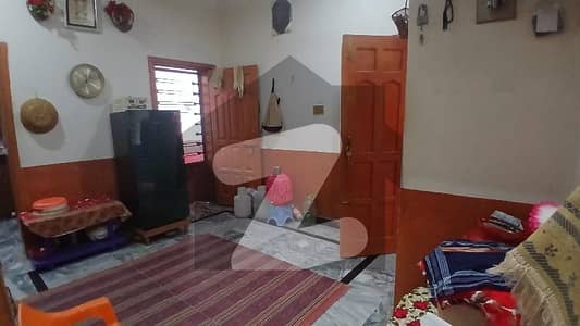 مائرہ تال روڈ ایبٹ آباد میں 6 کمروں کا 4 مرلہ مکان 1.3 کروڑ میں برائے فروخت۔