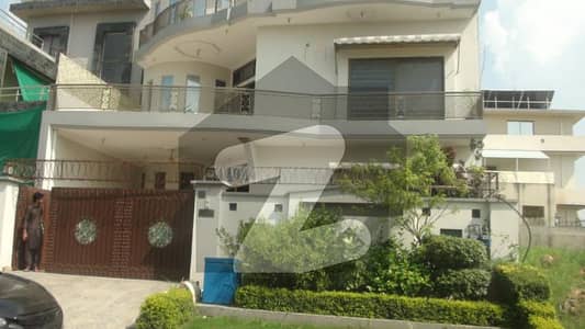 10 Marla House In Mpchs Islamabad Pakistan For Rent Upper Portion