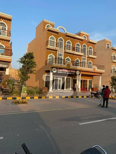 رئیل پام سٹی ایمن آباد موڑ,گوجرانوالہ میں 10 مرلہ رہائشی پلاٹ 90.0 لاکھ میں برائے فروخت۔