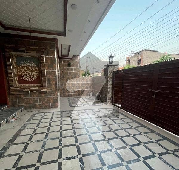 12 Marla House For Grabs In Johar Town 12 Marla House For Grabs In Johar Town