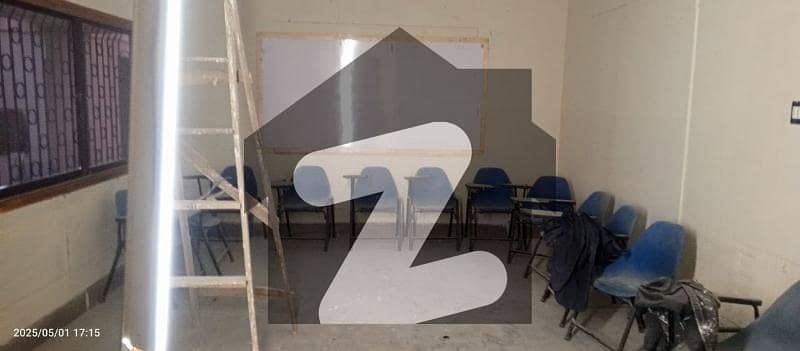Office Of 400 Square Yards Available For Rent In Gulshan-E-Iqbal - Block 5 Office Of 400 Square Yards Available For Rent In Gulshan-E-Iqbal - Block 5