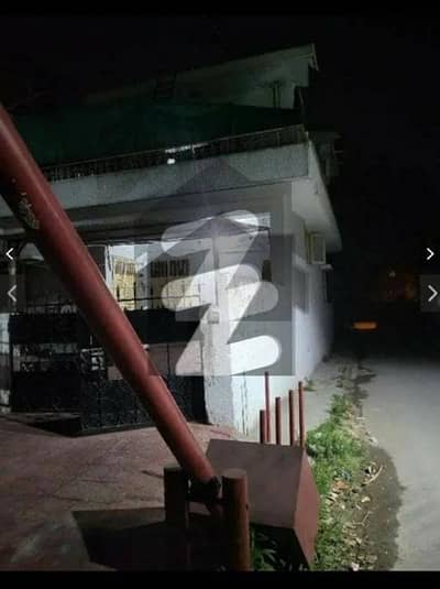 G9