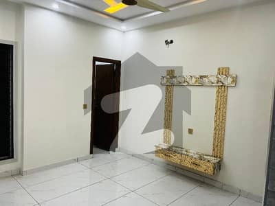 Cormer House Available For Sale In D-H-A Gujranwala
