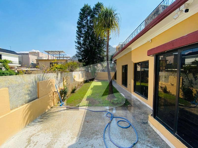 Elegant Fully Renovated House Is For Rent In F-6 Elegant Fully Renovated House Is For Rent In F-6