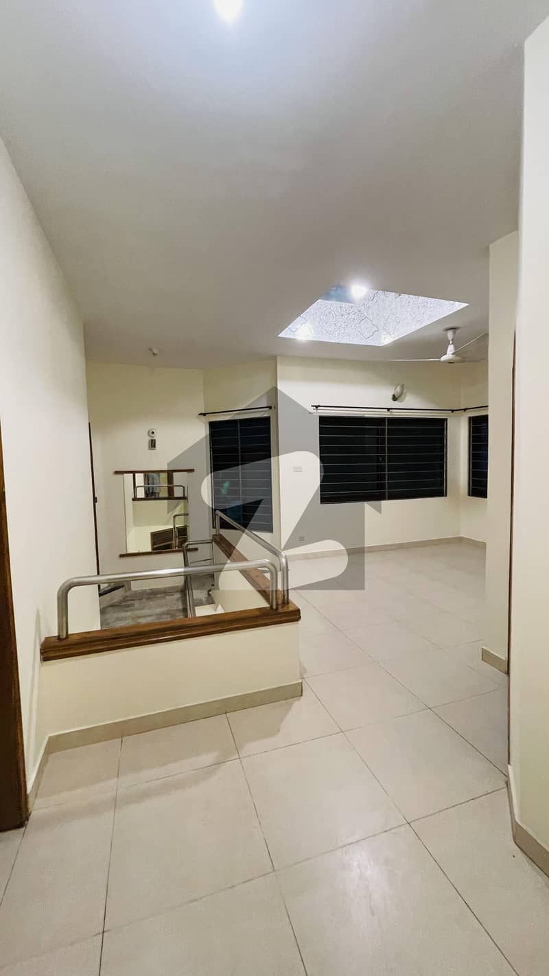 Beautiful 3Bed Renovated Corner Triple Story House Available For Rent Ideal Location F-10 Park Facing
