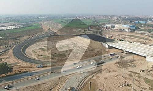 16 marla corner 100ft road semi commercial plot near bharia town Ring Road interchange in Pakistan Medical avicena city