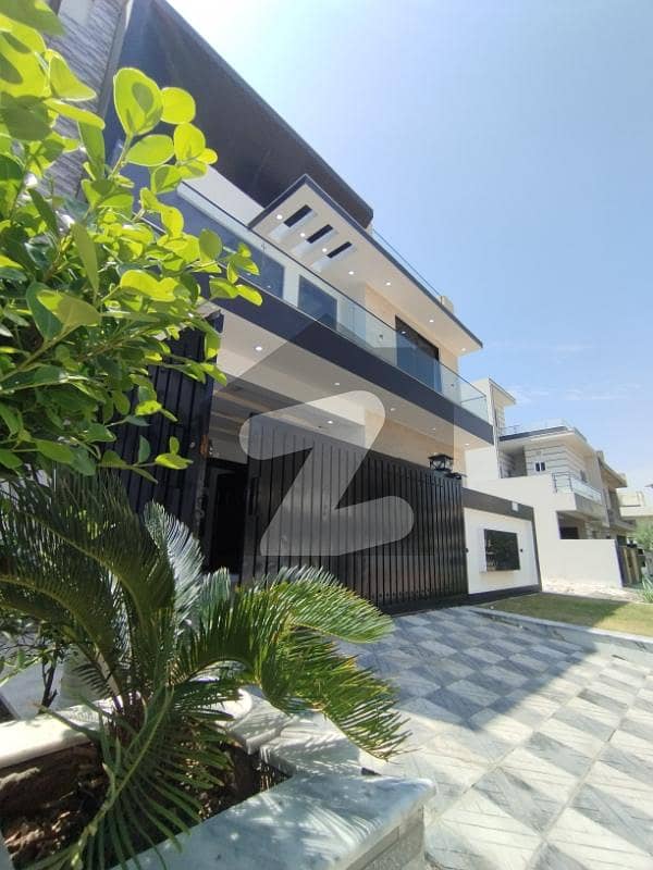 F-17 30X60 Brand New House For Sale F-17 30X60 Brand New House For Sale