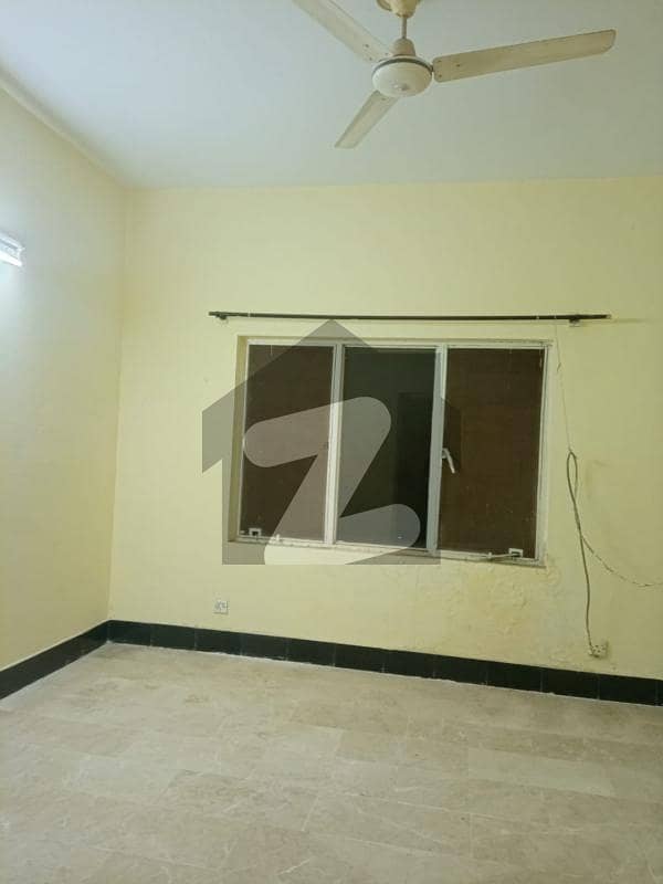 Ground Floor Portion For Rent In I-10 Ground Floor Portion For Rent In I-10