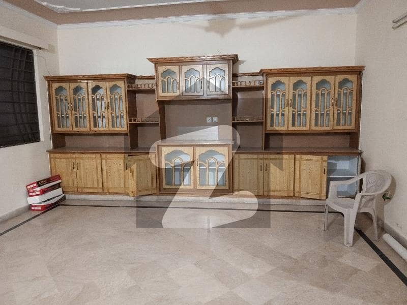 7 Marlah upper portion for Rent CBR twon 7 Marlah upper portion for Rent CBR twon