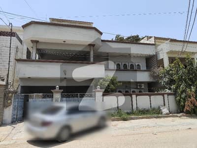 گلشنِ اقبال - بلاک 4اے گلشنِ اقبال,گلشنِ اقبال ٹاؤن,کراچی میں 16 مرلہ دفتر 3.75 لاکھ میں کرایہ پر دستیاب ہے۔