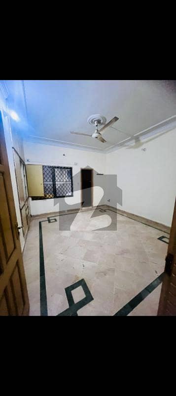 1st Floor Portion Available For Rent In E11 4 Near Apollo Tower