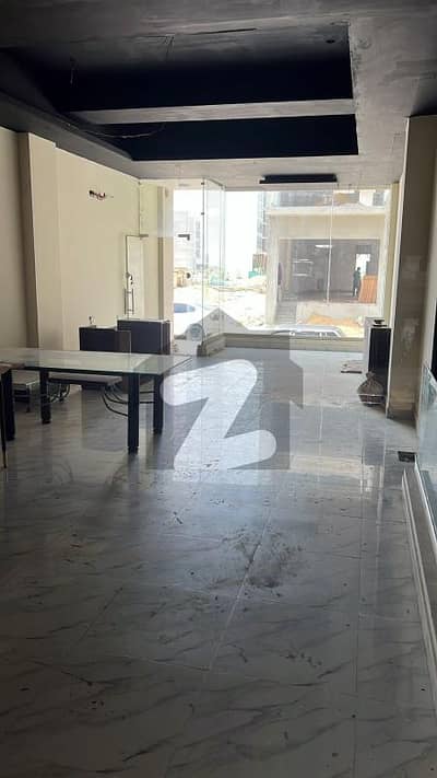 Ground Shop 950 sqft (200 yds) building