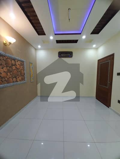 Upper floor available