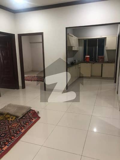 بدر کمرشل ایریا ڈی ایچ اے فیز 5,ڈی ایچ اے ڈیفینس,کراچی میں 4 کمروں کا 8 مرلہ فلیٹ 85.0 ہزار میں کرایہ پر دستیاب ہے۔ بدر کمرشل ایریا ڈی ایچ اے فیز 5,ڈی ایچ اے ڈیفینس,کراچی میں 4 کمروں کا 8 مرلہ فلیٹ 85.0 ہزار میں کرایہ پر دستیاب ہے۔