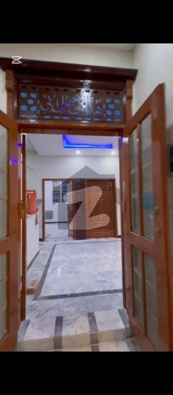 ایچ ۔ 13 اسلام آباد میں 4 کمروں کا 5 مرلہ مکان 75.0 ہزار میں کرایہ پر دستیاب ہے۔