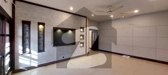 Portion For Sale In Adamjee Nagar
