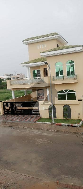 Taj Residencia Brand New House 10 Marla With Basement Solid Construction Tulip Block Taj Residencia Brand New House 10 Marla With Basement Solid Construction Tulip Block