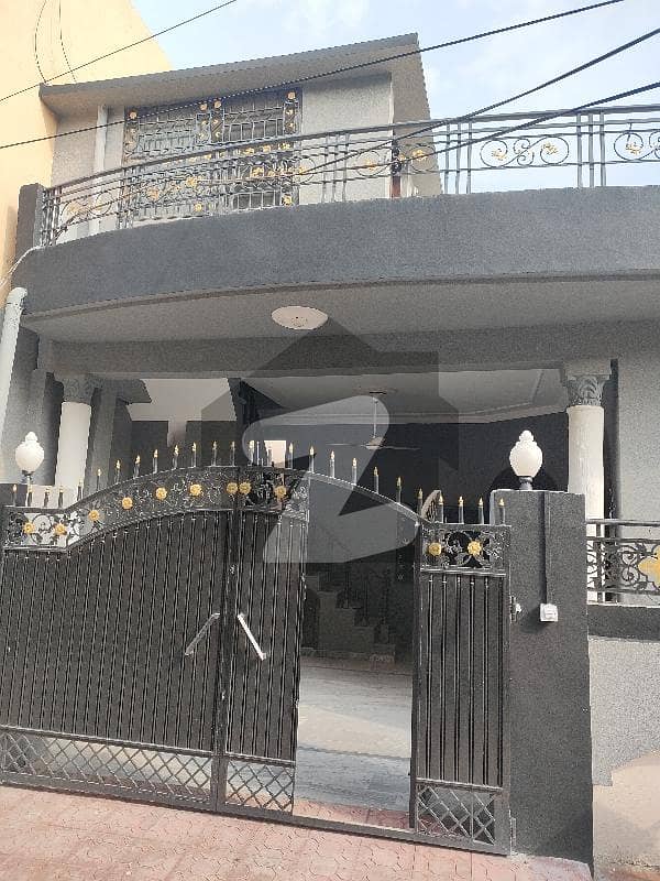 ڈیفنس روڈ راولپنڈی میں 3 کمروں کا 8 مرلہ مکان 1.58 کروڑ میں برائے فروخت۔
