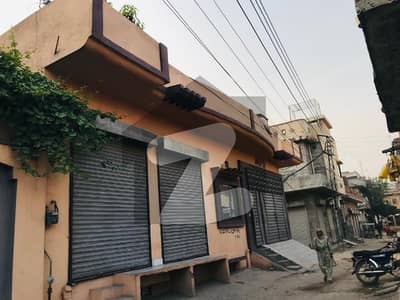 Beautiful 6 Marla Corner Used House For Sale