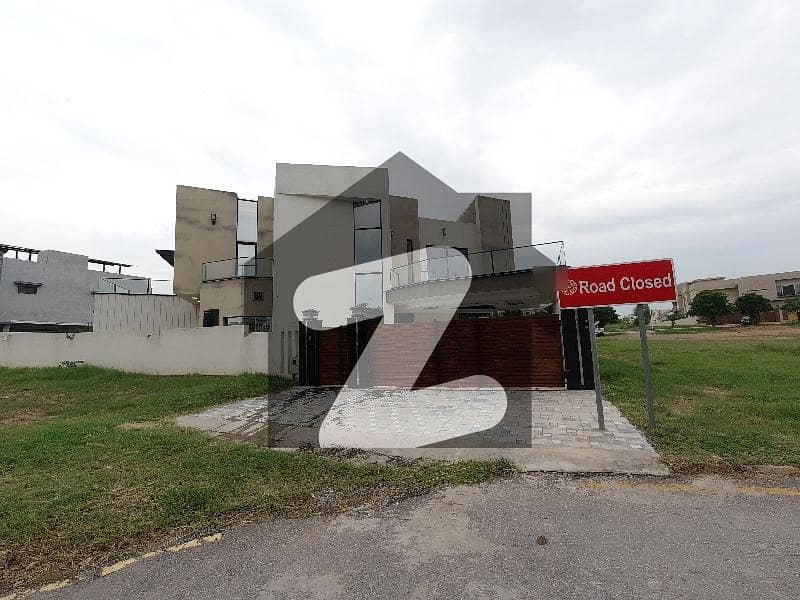 Get This Amazing On Excellent Location 1 Kanal House Available In Bahria Town Phase 8 - Block A