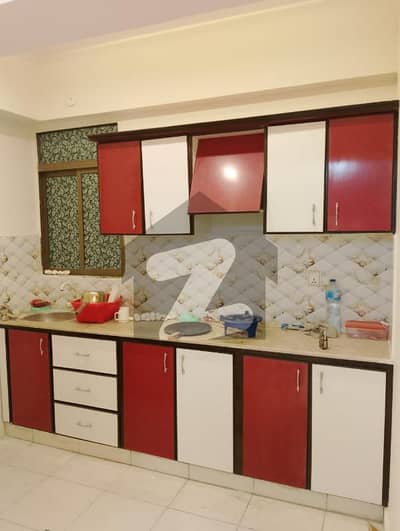 3BDD 1950 SQFT 2 FLOOR WEST OPEN VERY EXCELLENT CONDITION. . .