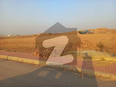 F4