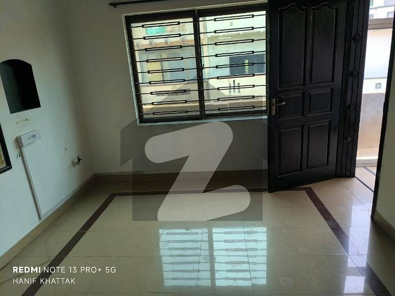 Upr Portion For Rent G10-4 Ideal Location Upr Portion For Rent G10-4 Ideal Location