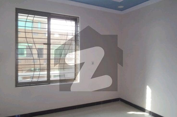 In I-8 12 Marla Lower Portion For Rent In I-8 12 Marla Lower Portion For Rent