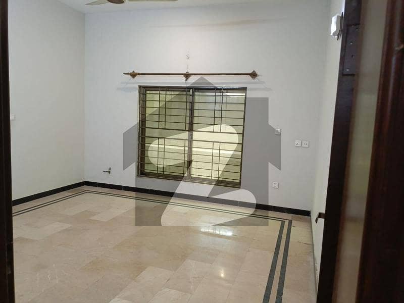 2 BED ( Rent 27k) 1 BED ( Rent 22k ) Markaz all facilities available 2 BED ( Rent 27k) 1 BED ( Rent 22k ) Markaz all facilities available