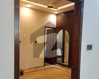 Formanites Housing Scheme House For rent Sized 3 Marla