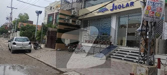 سمن آباد لاہور میں 8 مرلہ عمارت 8.65 کروڑ میں برائے فروخت۔