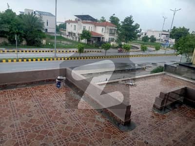 10 MARLA HOUSE FOR RENT -DHA PHASE 6