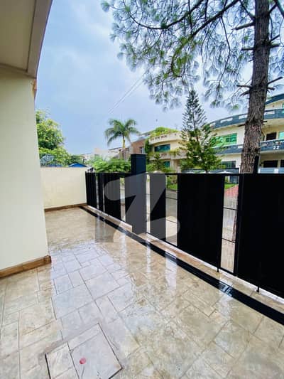 Brand New House For Sale F-6