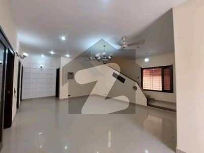 300 Yard Bungalow For Rent Dha Phase 6
