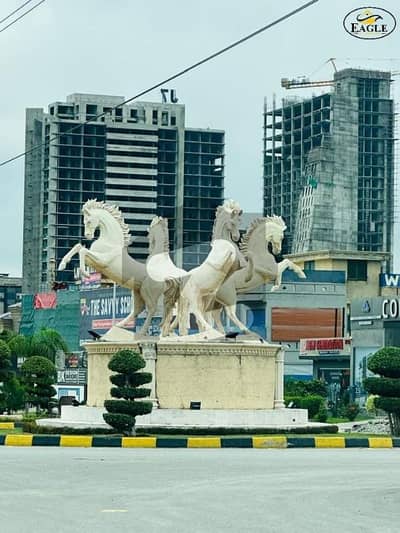 ایم پی سی ایچ ایس - بلاک ای ایم پی سی ایچ ایس ۔ ملٹی گارڈنز,بی ۔ 17,اسلام آباد میں 8 مرلہ رہائشی پلاٹ 92.0 لاکھ میں برائے فروخت۔