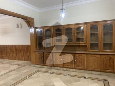 آئی ۔ 8 اسلام آباد میں 3 کمروں کا 14 مرلہ بالائی پورشن 1.45 لاکھ میں کرایہ پر دستیاب ہے۔