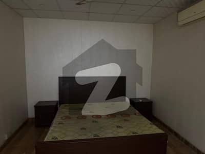 1 Kanal Basement For Rent DHA Phase 5, Block B
