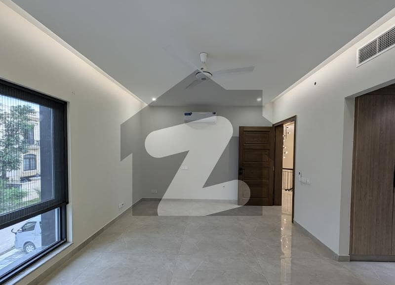 Spacious House For Rent In F-6 Spacious House For Rent In F-6