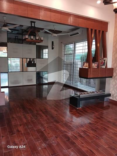 1kanal Full Beautiful House For Rent In DHA Phase 5 With Beautiful Location